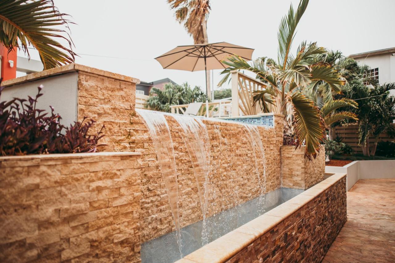 Ser'I Bucurui Accommodations Palm Beach Eksteriør bilde