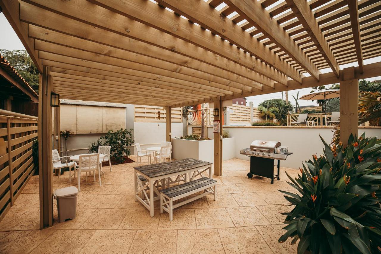 Ser'I Bucurui Accommodations Palm Beach Eksteriør bilde