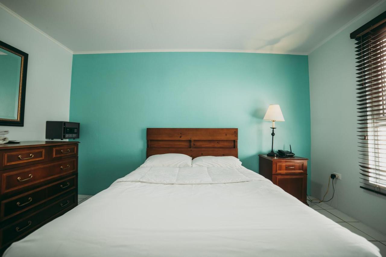Ser'I Bucurui Accommodations Palm Beach Eksteriør bilde