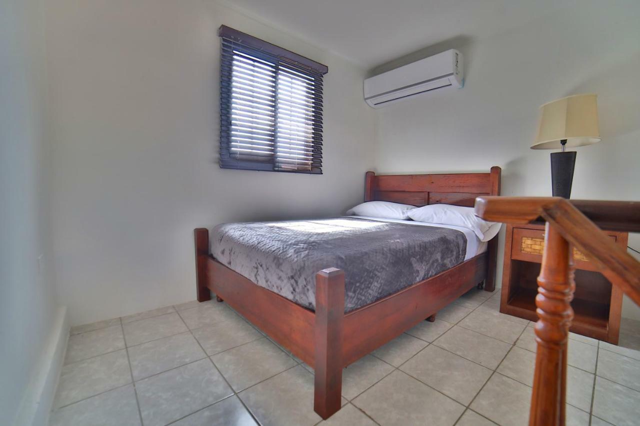 Ser'I Bucurui Accommodations Palm Beach Eksteriør bilde